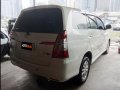 Selling White Toyota Innova 2015 in Pasig-2