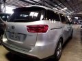 White Kia Grand Carnival 2020 for sale in Automatic-5