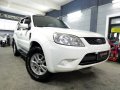 Sell White 2012 Ford Escape in Manila-8
