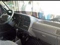  Toyota Hiace 2000 for sale in Manual-4