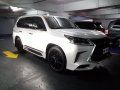 Selling White Lexus LX 2019 in Manila-8