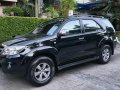 Selling Black Toyota Fortuner 2006 in Pasig-4