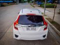 Selling White Honda Jazz 2017 in Quezon-4