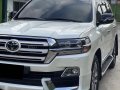 Toyota Land Cruiser 2018 for sale in Quezon City-8