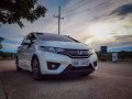 Selling White Honda Jazz 2017 in Quezon-8