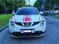 Pearl White Nissan Juke 2015 for sale in Automatic-3