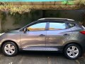 Sell 2013 Hyundai Tucson in Manila-5