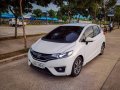 Selling White Honda Jazz 2017 in Quezon-5