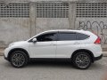 White Honda CR-V 2012 for sale in Manila-5
