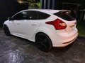 Selling White Ford Focus 2014 in Parañaque-6