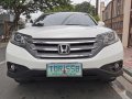 White Honda CR-V 2012 for sale in Manila-3