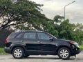 Selling Black Kia Sorento 2012 in Las Piñas-5