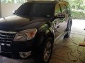 Selling Black Ford Everest 2012 in Lipa-8