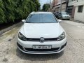 White Volkswagen Golf 2018 for sale in Automatic-7