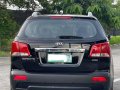 Selling Black Kia Sorento 2012 in Las Piñas-6