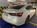 Selling White Toyota Avalon 2016 in Quezon-3