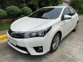 Selling Pearl White Toyota Altis 2017 in Marikina-7