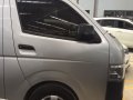 2017 Toyota Hiace Commuter M/T-2