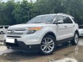 Selling White Ford Explorer 2014 in Makati-7