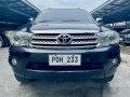 Selling Black Toyota Fortuner 2011 in Las Piñas-8