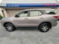 Selling Silver Toyota Fortuner 2019 in Manila-9