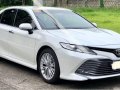 Selling Pearl White Toyota Camry 2019 in Parañaque-7