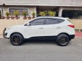 Selling White Hyundai Tucson 2010 in Antipolo-6