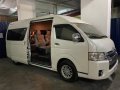 Selling Pearl White Toyota Hiace Super Grandia 2018 in Malabon-4