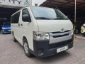 Selling used 2019 Toyota Hiace commuter-0