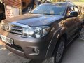 2nd hand 2009 Toyota Fortuner  2.4 G Diesel 4x2 AT for sale-3