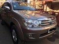 2nd hand 2009 Toyota Fortuner  2.4 G Diesel 4x2 AT for sale-4