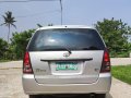 Selling Brightsilver Toyota Innova 2006 in Cavite-1