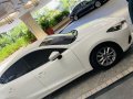 White Mazda 3 2015 for sale in Carmona-3