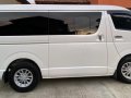  White Toyota Hiace Super Grandia 2018 for sale in Manila-2