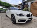 Selling Pearl White BMW 118I 2018 in Cavite-0