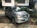 Selling Brightsilver Toyota Innova 2005 in San Juan-1