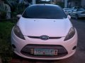 Sell White 2012 Ford Fiesta in Carmona-4