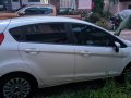 Sell White 2012 Ford Fiesta in Carmona-1