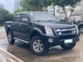 Selling Isuzu D-Max 2011 in Makati-7