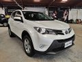 Selling White Toyota RAV4 2015 in San Fernando-3