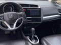 Selling White Honda City 2016 in Quezon City-2