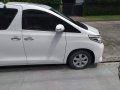Sell White 2011 Toyota Alphard in Manila-7