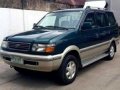 Selling Green Toyota Revo 2000 in Valenzuela-0