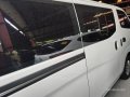 HOT!! Pearlwhite 2018 Nissan NV350 Urvan for sale-4