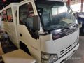 RUSH sale! White 2016 Isuzu NHR cheap price-2