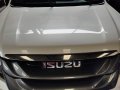 HOT!! Pearlwhite 2016 Isuzu mu-X for sale at cheap price-0