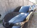 Selling Black Mazda 3 2004 in Pateros-2