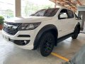 Selling White Chevrolet Colorado 2020 in Mandaluyong-7