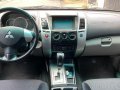 Pearl White Mitsubishi Montero 2011 for sale in Automatic-1