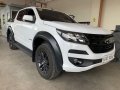 Selling White Chevrolet Colorado 2020 in Mandaluyong-7